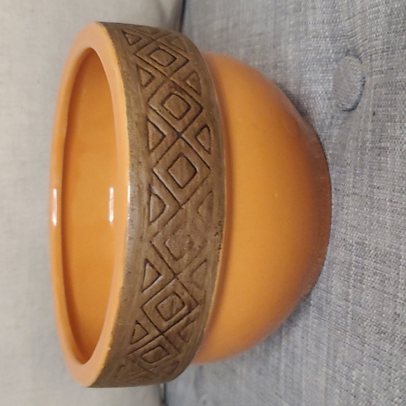 n/a Other - Orange Ceramic Bowl/Pot with Brown Tribal Design Around Rim 6"(w)x4"(h) Planter